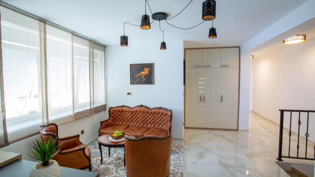 Rooms & Apartments Toni Stobrec Exterior photo