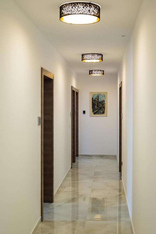 Rooms & Apartments Toni Stobrec Exterior photo